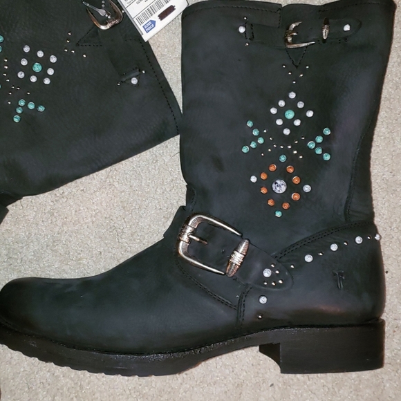 ●SOLD●FRYE 8½ STONE STUDDED - Picture 5 of 16